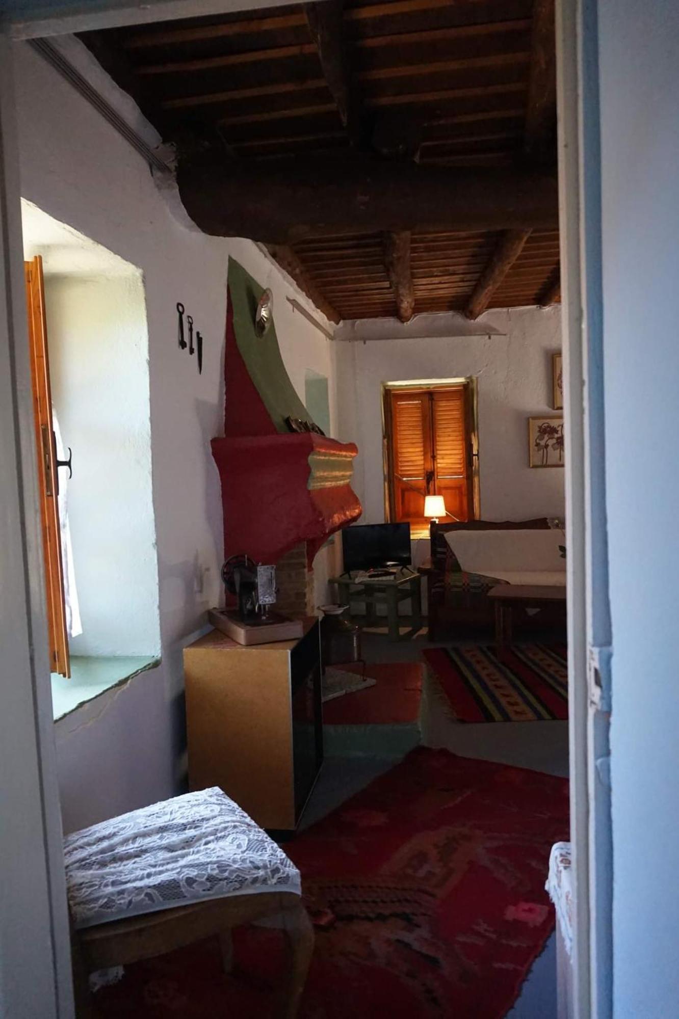 Sto Dimeiko Krioneri (Corinthia)